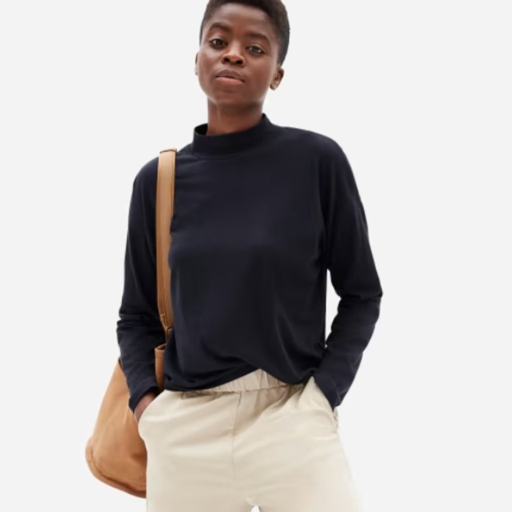Everlane The Square Mockneck Tee in Black